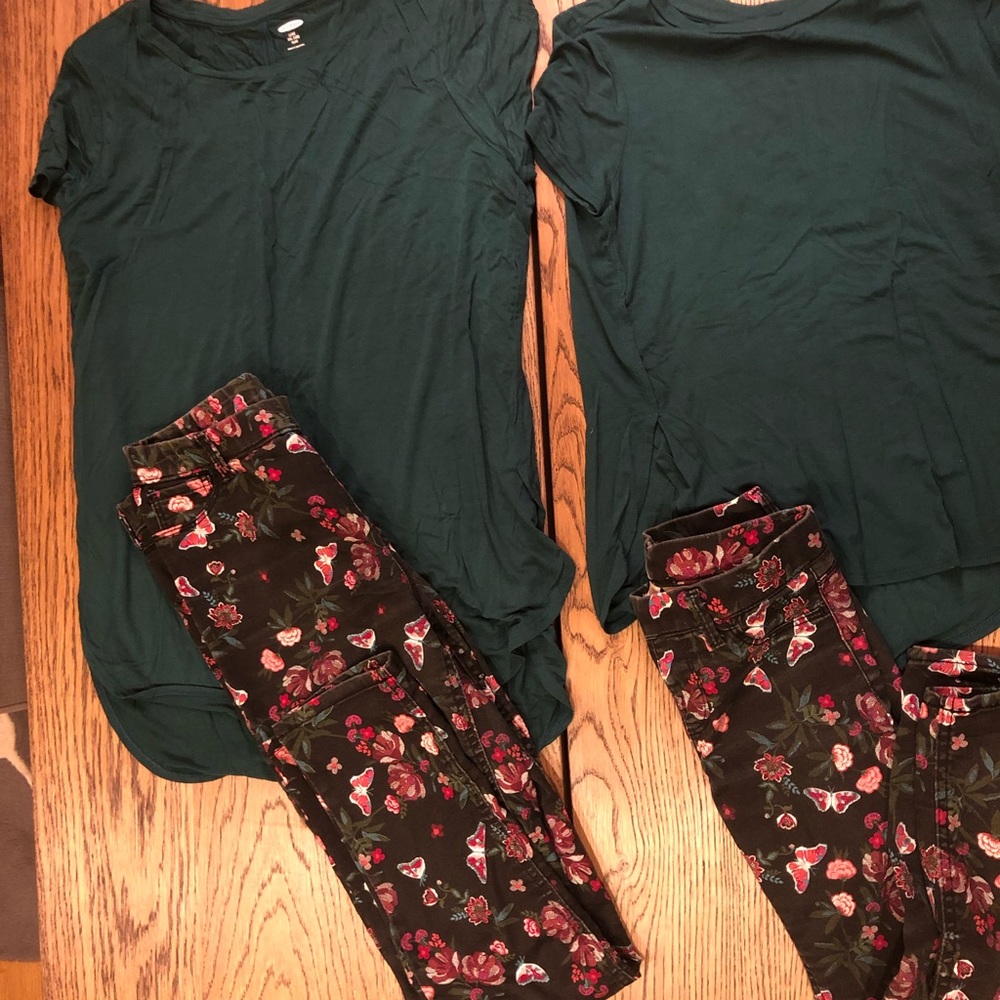 Mom and daughter sets shirt/pants Women fits size S 4/6 and girl is size 7/8